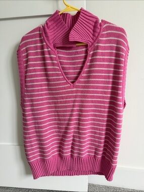 Women's Striped Pink Sleeveless Sweater Vest